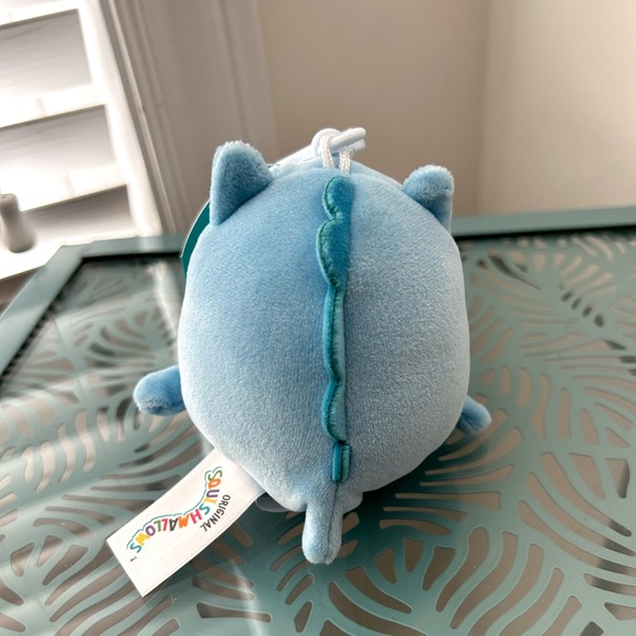 Lune 3” Loch Ness Monster Squishmallow Clip - BNWT - Picture 4 of 5